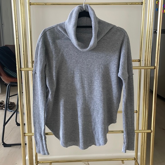 TNA Grey Waffle Sweater XS - Picture 3 of 5